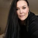 Profile Picture of Crystal Raper Robertson (@crystal_blingatude) on Instagram