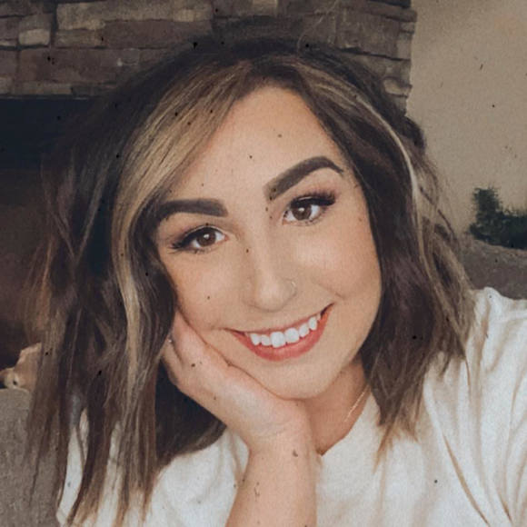 Profile Picture of Devin Corey (@pursenut444) on Poshmark