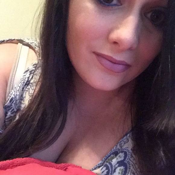 Profile Picture of Oridia Martinez (@oridia) on Poshmark