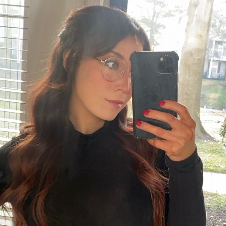 Profile Picture of Shannon Michele (@sha_nan_igans) on Tiktok