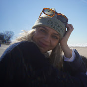 Profile Picture of Alexa Pedersen (@gollyalexa) on Youtube