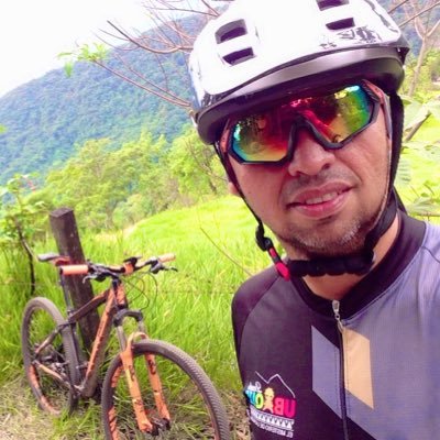 Profile Picture of Alexander Rojas (@alexanderro30) on Twitter