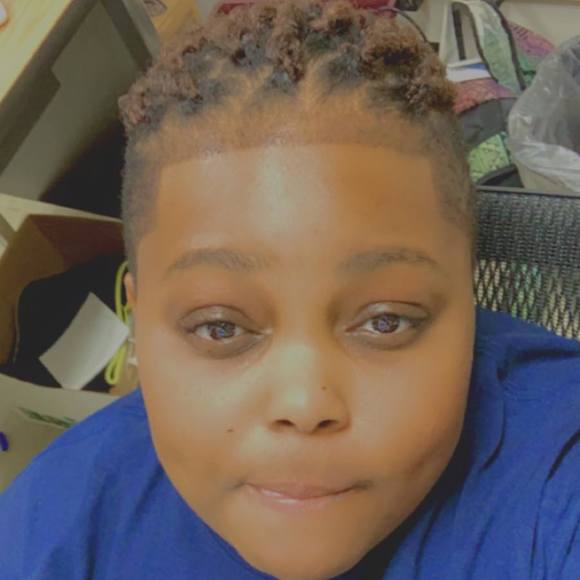 Profile Picture of Shambrieka Blacher (@breedy07) on Poshmark