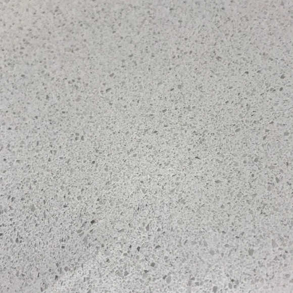 Eric Levine - Poshmark Profile Picture of Eric Levine (@eknowlphoto) on Poshmark