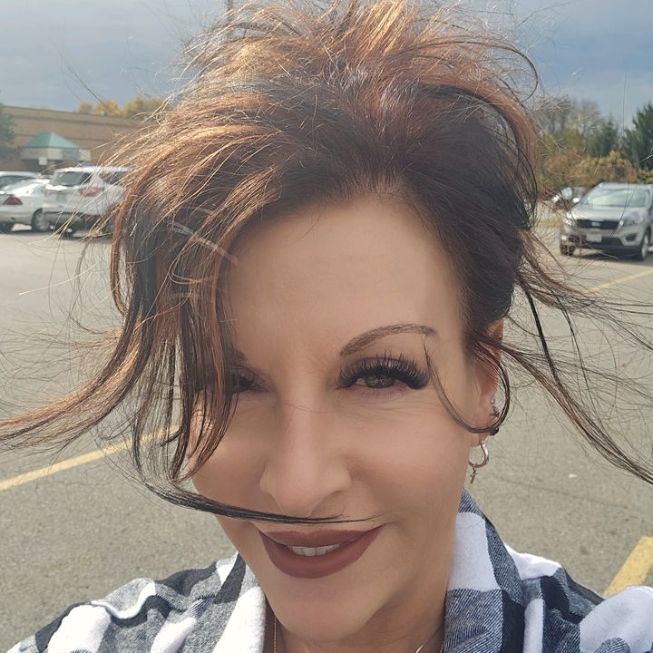 Profile Picture of Maria Patton (@miarello) on Tiktok