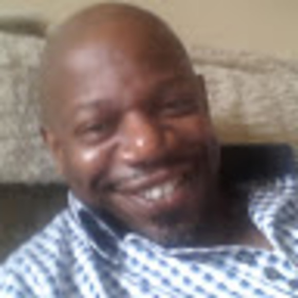 Profile Picture of Ron Freeman (@ronsfreeman) on Poshmark