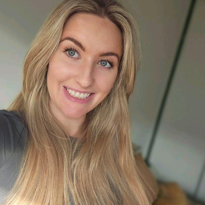 Profile Picture of Kristen (@kristenlhowell) on Tiktok