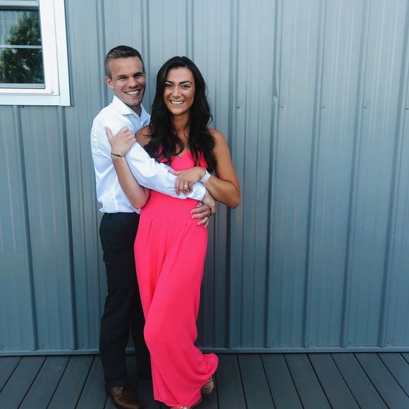 Lynne Benik - Poshmark Profile Picture of Lynne Benik (@lynneheneghan) on Poshmark