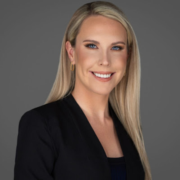 Profile Picture of Mary ellen Coffay (@maryellencoffay) on Poshmark