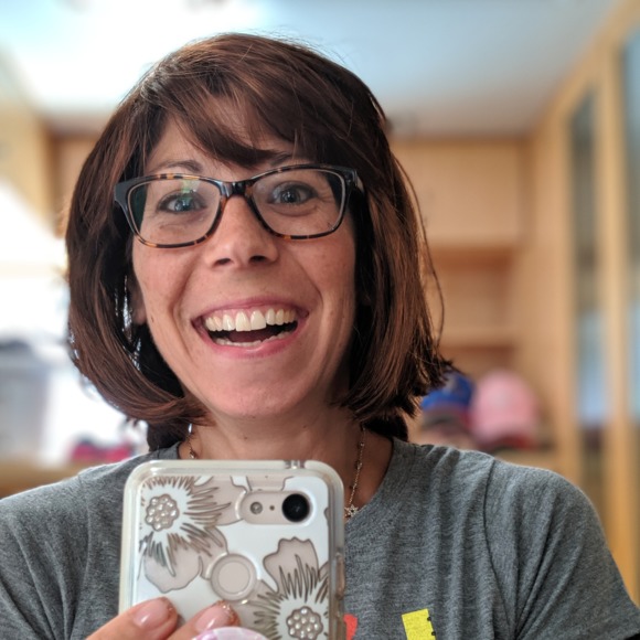 Profile Picture of Kasey Ziff (@kaseyziff) on Poshmark