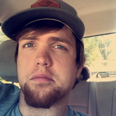 Profile Picture of Justin Barnhart (@deezntz71) on Twitter