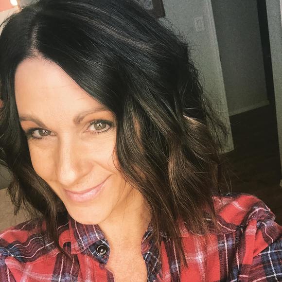 Profile Picture of Nicole Lamphier-trotter (@nickyt30) on Poshmark