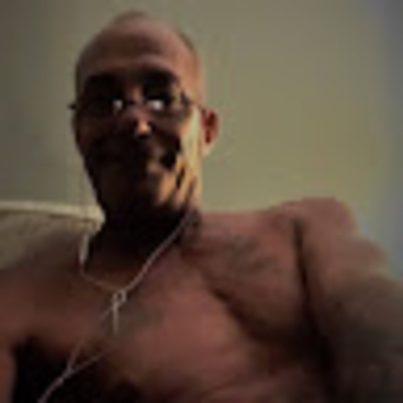 Profile Picture of Charles Durocher (@charlesduroc676) on Poshmark