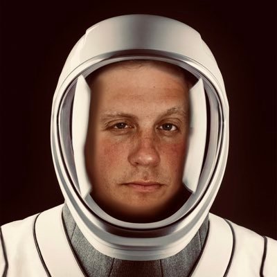Profile Picture of Jason Struebing (@pilotjaystruebs) on Twitter