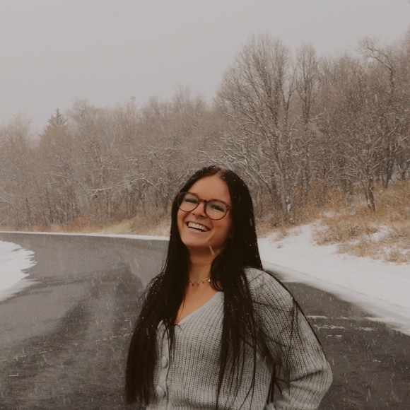 Profile Picture of Jentry Hubbard (@jhubbbard) on Poshmark