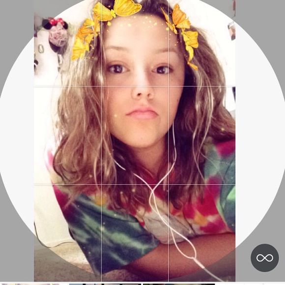 Profile Picture of Lauren Virzi (@lauren_virzi) on Poshmark