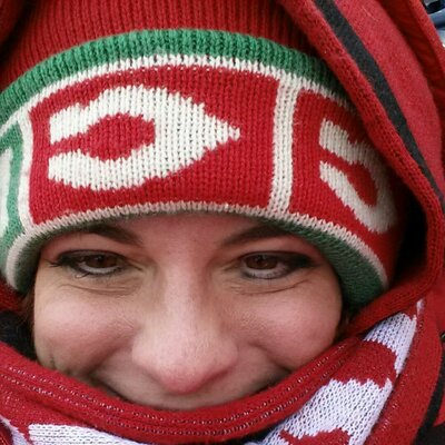 Profile Picture of Laura Jean (@CaLORrA) on Twitter