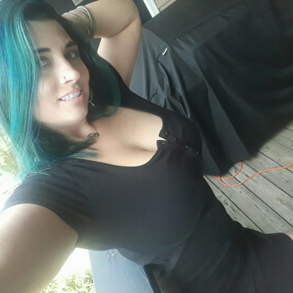 Profile Picture of Andy Kemp (@wildfiremgt) on Poshmark