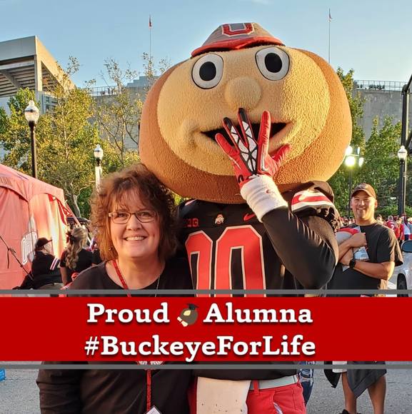 Profile Picture of Lori Pallante (@lapw25) on Poshmark