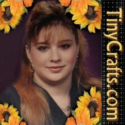 Profile Picture of Andrea Herrera (@surfpuppy1) on Twitter