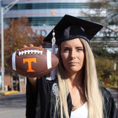 Profile Picture of Ashley McDaniel (@rockytopgirl521) on Twitter