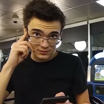 Profile Picture of Robert Clifford (@SquidYen) on Twitter