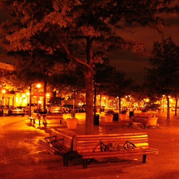 Profile Picture of Spiros Mak (@spimak) on Poshmark