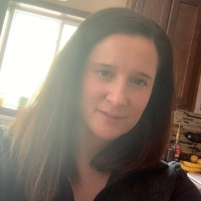 Profile Picture of Elizabeth Appel (@eappel0707) on Twitter