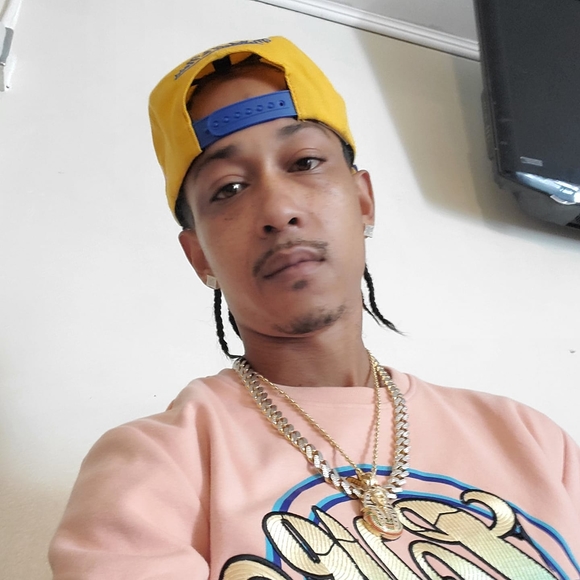 Profile Picture of Carl Goodwin jr. (@superiphone) on Poshmark