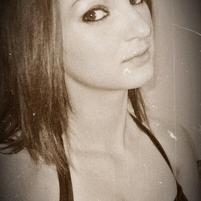 Profile Picture of Naida Masleša (@NaidaMaslea) on Twitter