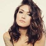 Profile Picture of Danielle Pineda Drawings💜 (@daniellapinedadrawings) on Instagram