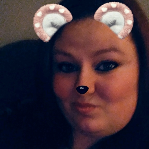 Profile Picture of Corey Bailey (@xkrypticduckiex) on Poshmark