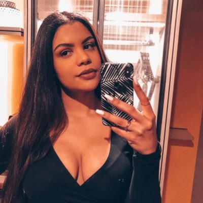 Profile Picture of Lorely Rodriguez (@lelyj) on Twitter