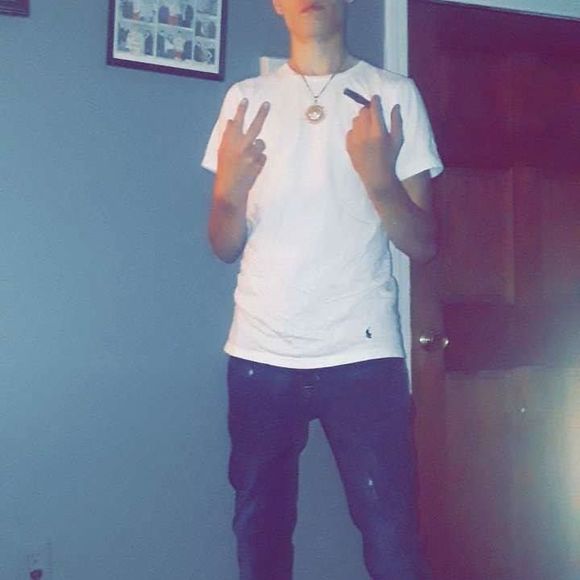 Profile Picture of Jacob Locke (@hockeyboy12398) on Poshmark