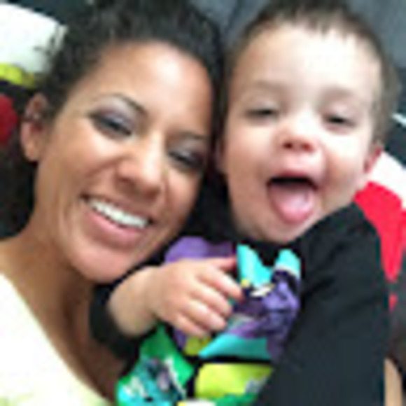 Stephanie Normandin - Poshmark Profile Picture of Stephanie Normandin (@snormandin1) on Poshmark