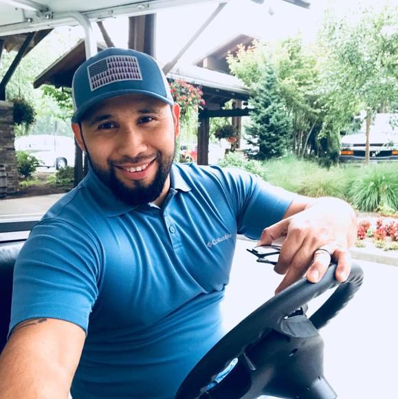 Profile Picture of Fender ... (@fenderibanez) on Poshmark