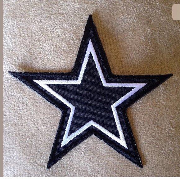 Profile Picture of Genio Fernandez (@eugeniox99) on Poshmark