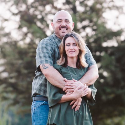 Profile Picture of Karl & Shalin Farago (@KarlAndShay) on Twitter