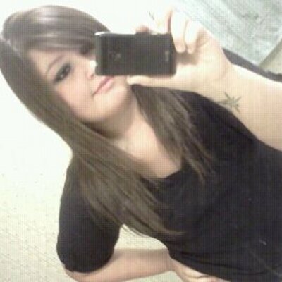 Profile Picture of Laura Lynn Haney (@@Smartass_Me) on Twitter