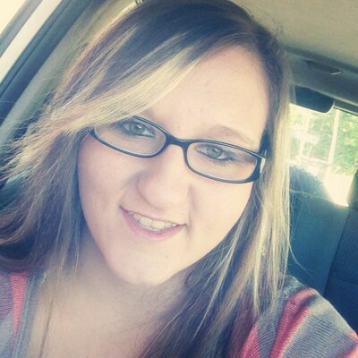 Profile Picture of Amanda Treadway (@treadway_2013) on Twitter