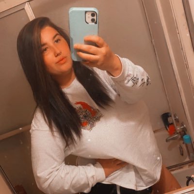 Profile Picture of Lorena Richard (@omqlor) on Twitter
