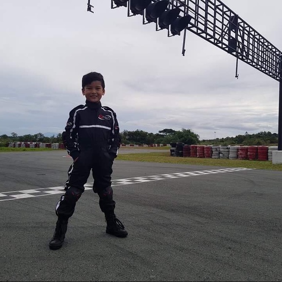 Profile Picture of Japoy Wycoco (@jpwycoco) on Poshmark