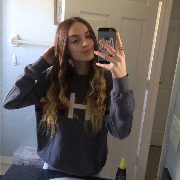 Profile Picture of Paige Beck (@paigemarie213) on Poshmark