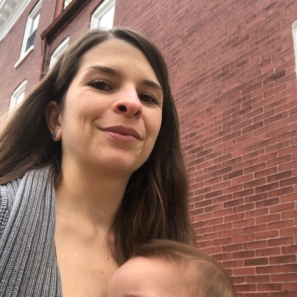 Profile Picture of Jamie Leedom (@jamieleedom) on Poshmark