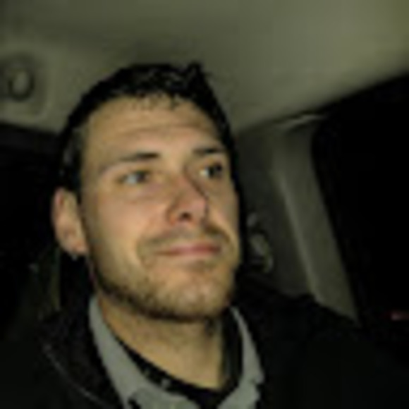 Profile Picture of Jeff Packard (@jeff_packard) on Poshmark