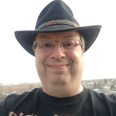 Profile Picture of James Quint (@jamesquintii) on Twitter