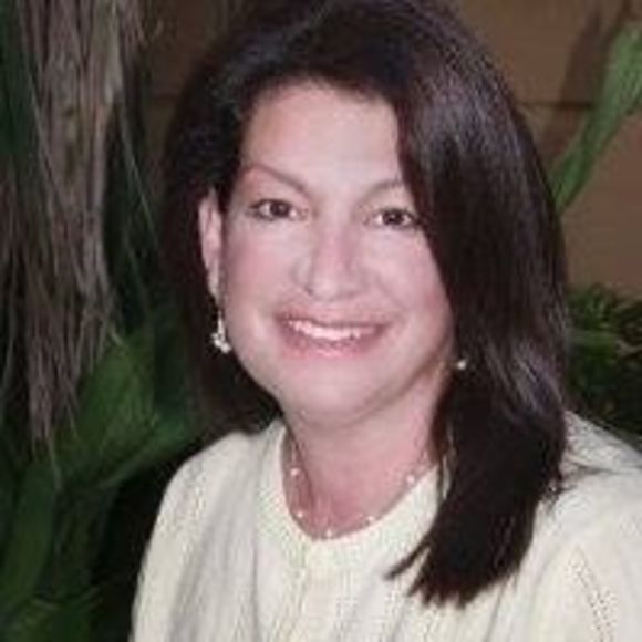 Profile Picture of Terry Weinberger (@terryweinberger) on Poshmark