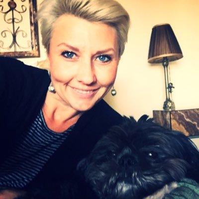 Profile Picture of Jenna Jarrett (@jennajarrett) on Twitter