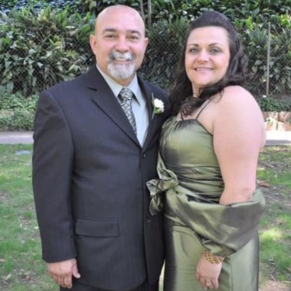 Profile Picture of Carlos Fleites (@cjfleites) on Poshmark