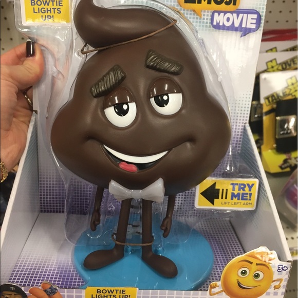 Profile Picture of Meily Taing (@mtaing) on Poshmark